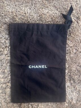 CHANEL - Dust Bag Authentic